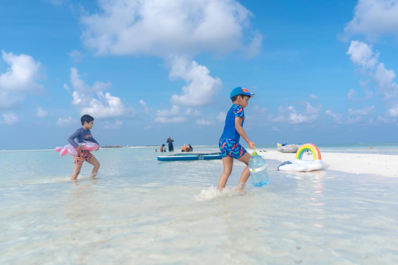Brickwood Ganduvaru Private Villas Rasdhoo 外观 照片
