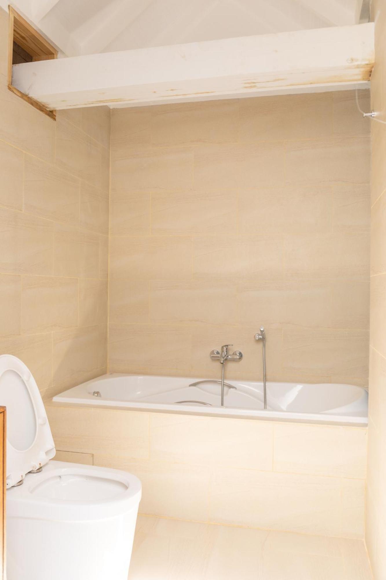 Brickwood Ganduvaru Private Villas Rasdhoo 外观 照片