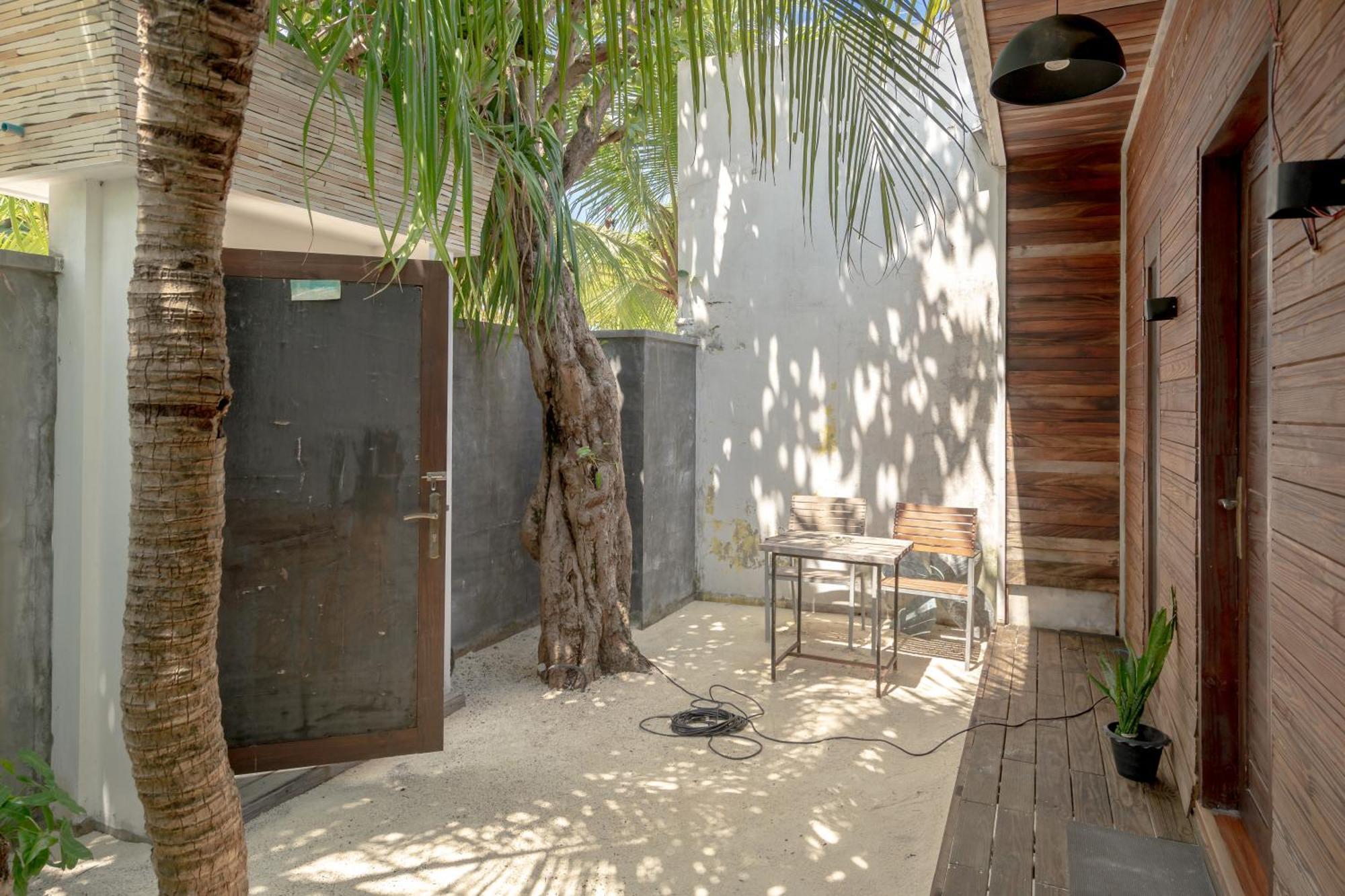Brickwood Ganduvaru Private Villas Rasdhoo 外观 照片